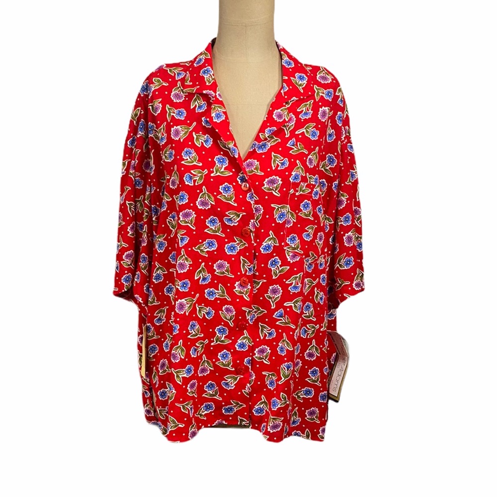 RENEE ADAMS NWT Red Floral Button Down